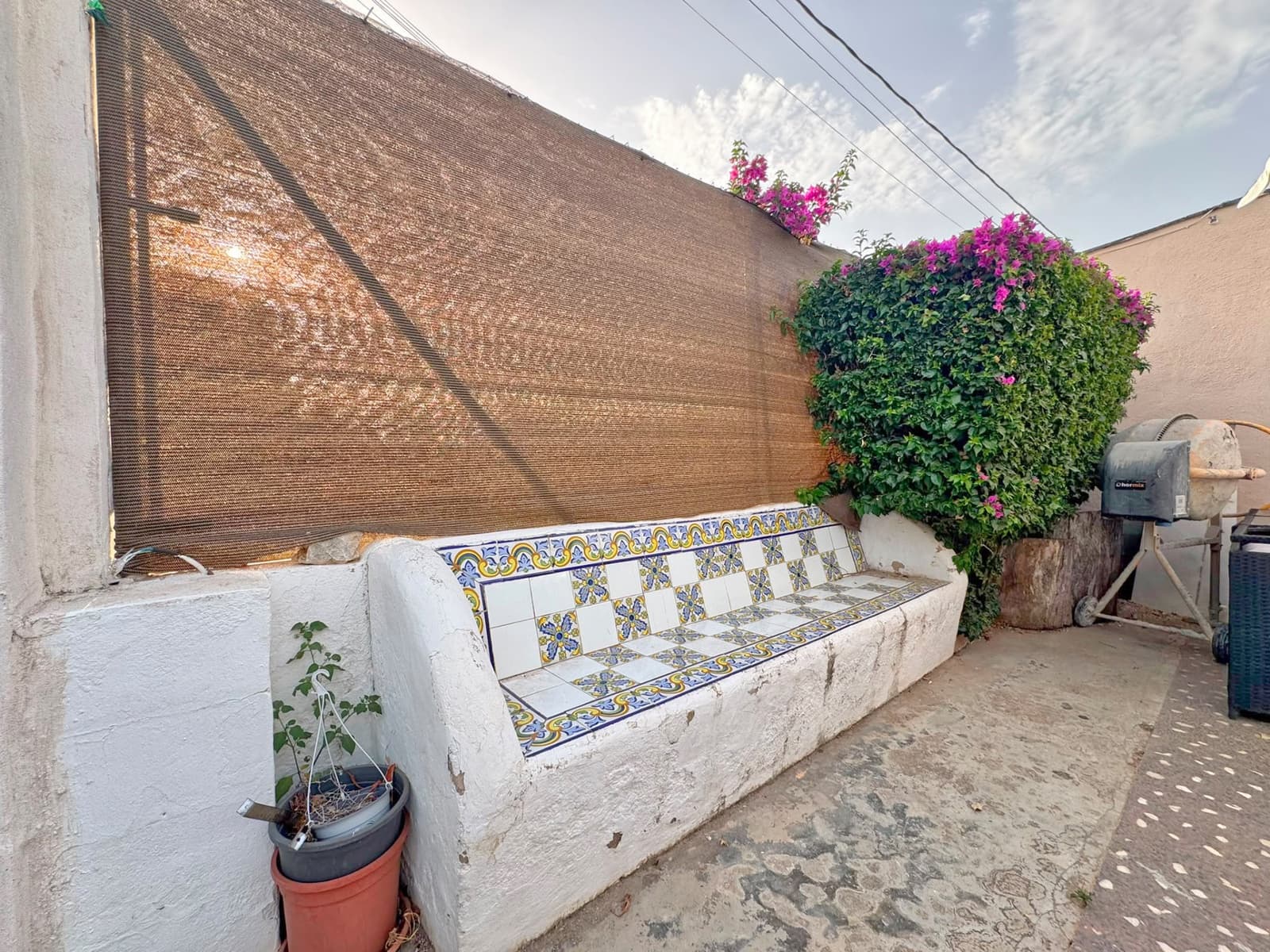 Restaurant/Bar for sale in Arenal - € 450,000 (Ref: 9952358)