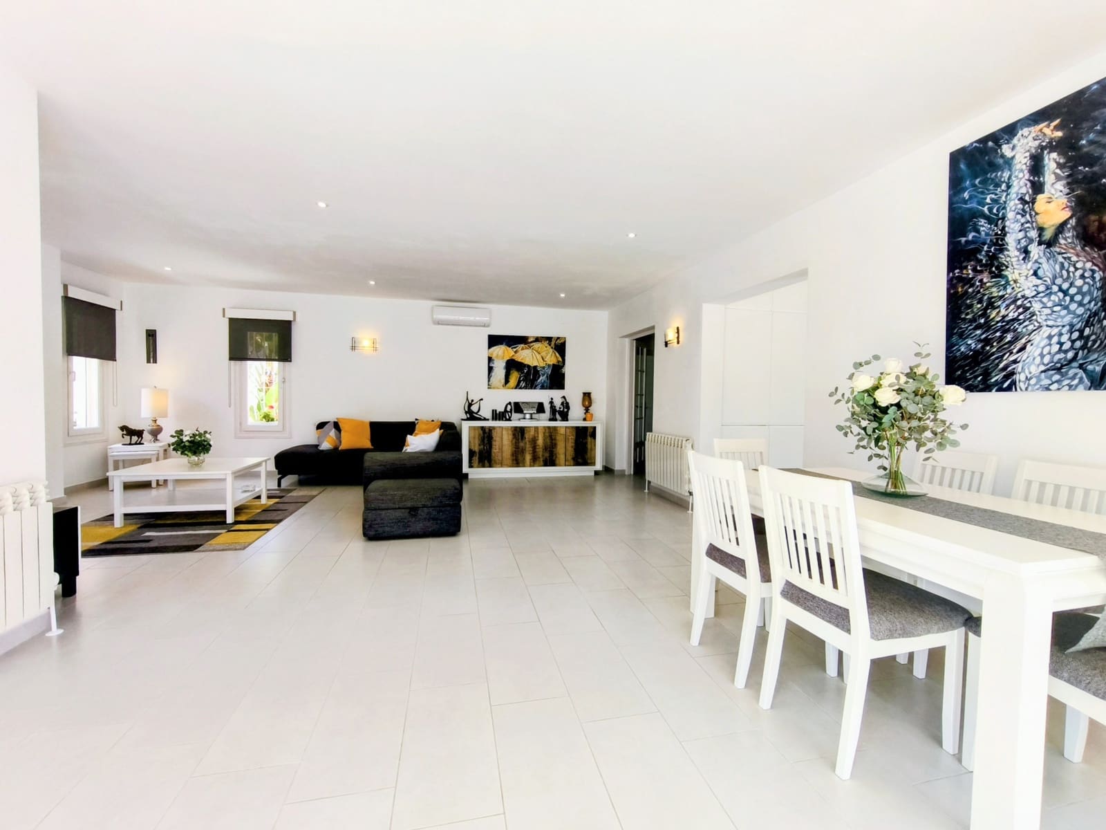 3 soveværelse Villa til salg i Moraira med swimmingpool - € 899.000 (Ref: 9962383)