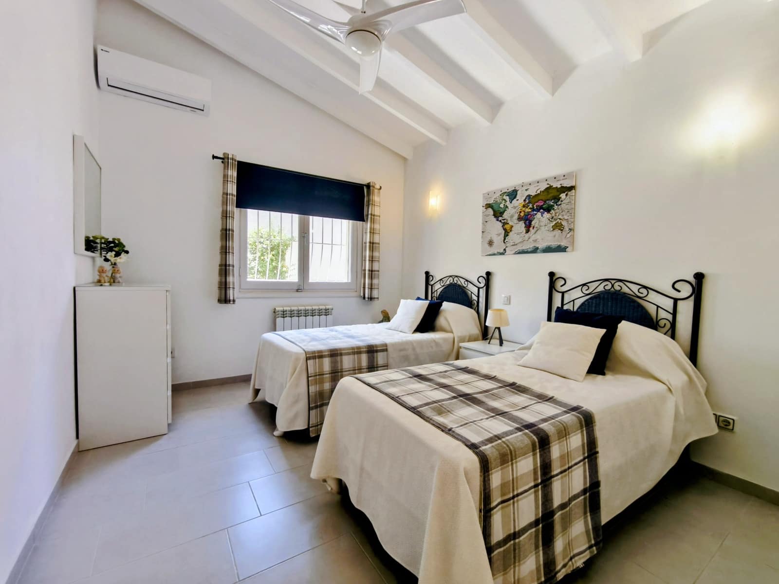 3 soveværelse Villa til salg i Moraira med swimmingpool - € 899.000 (Ref: 9962383)