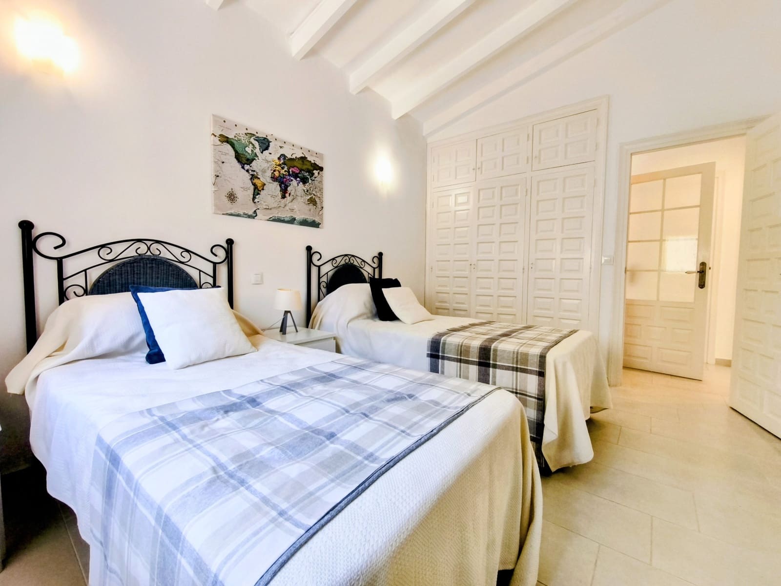3 soveværelse Villa til salg i Moraira med swimmingpool - € 899.000 (Ref: 9962383)