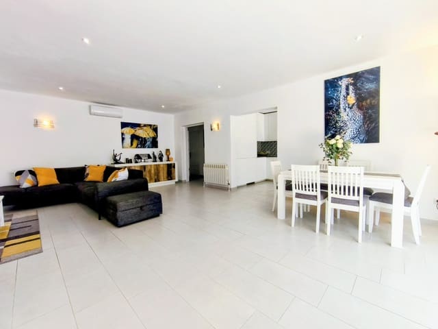 3 soveværelse Villa til salg i Moravit - Cap Blanc, Teulada-Moraira med swimmingpool - € 899.000 (Ref: 9962383)