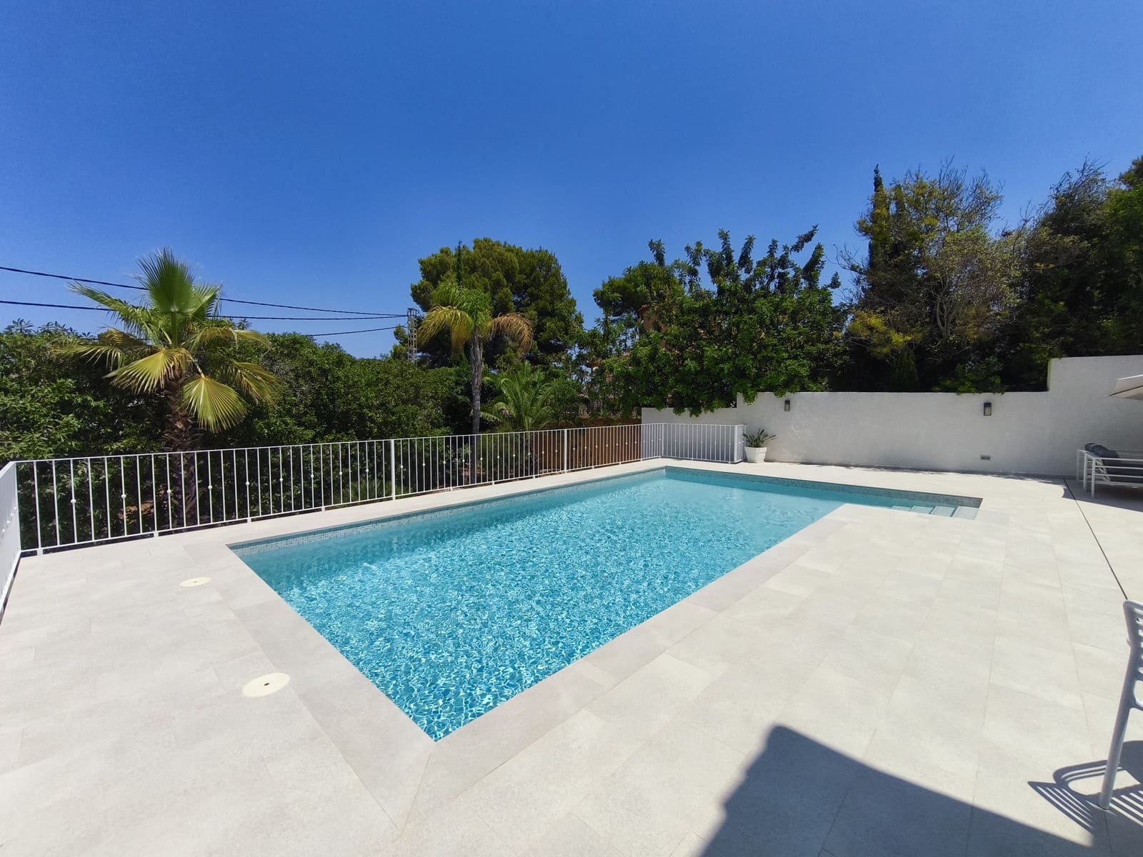 3 soveværelse Villa til salg i Moraira med swimmingpool - € 899.000 (Ref: 9962383)