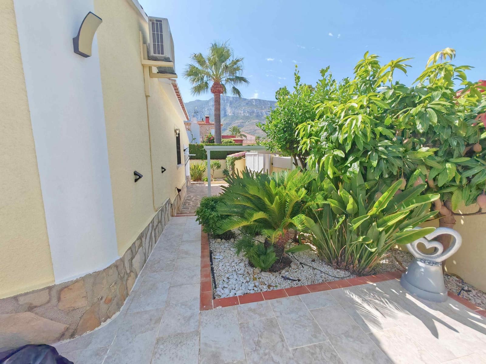 3 sovrum Villa till salu i Denia med pool - 599 995 € (Ref: 9962384)