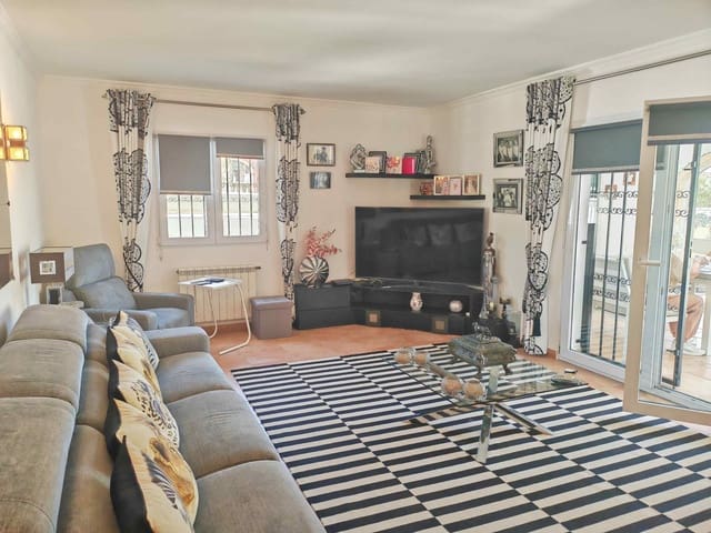3 soverom Villa til salgs i Centro Urbano, Dénia med svømmebasseng - € 599 995 (Ref: 9962384)