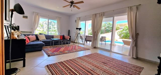 5 sypialnia Willa na sprzedaż w Benissa z basenem - 950 000 € (Ref: 9965012)