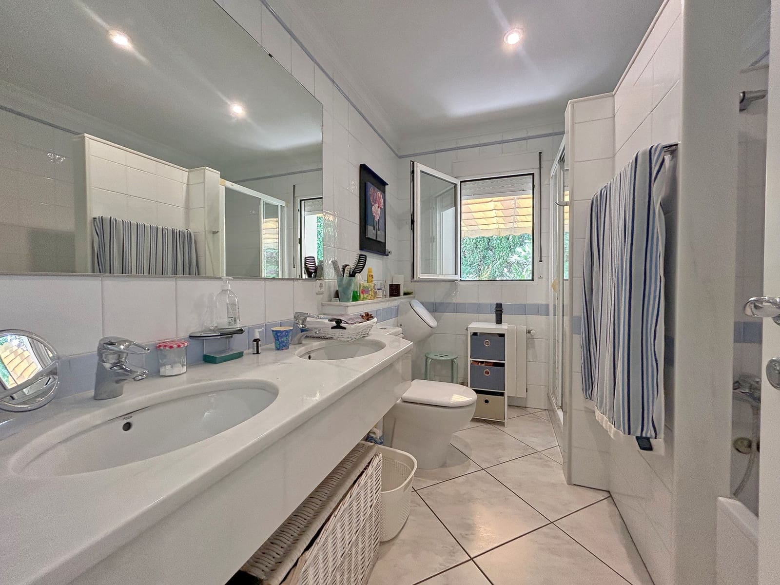 5 camera da letto Villa in vendita in La Sella con piscina - 890.000 € (Rif: 9966379)
