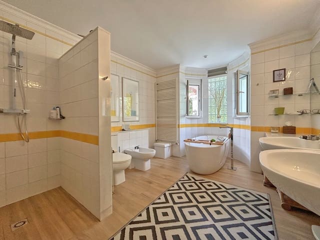 5 sypialnia Willa na sprzedaż w La Sella z basenem - 890 000 € (Ref: 9966379)