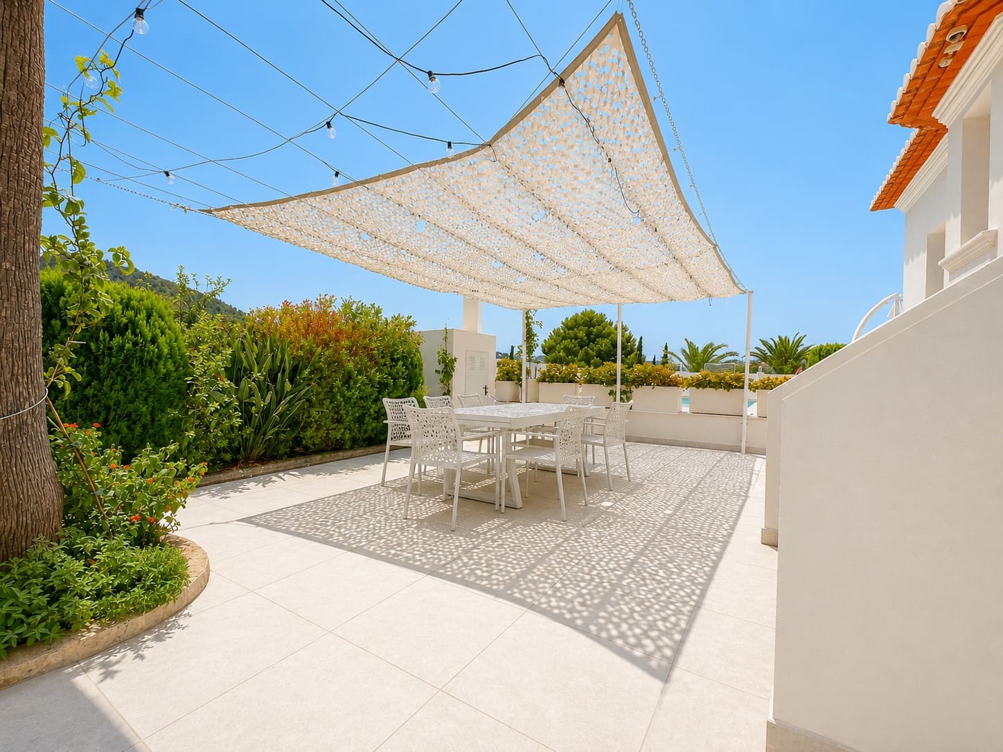5 bedroom Villa for sale in Denia with pool - € 1,190,000 (Ref: 9970338)