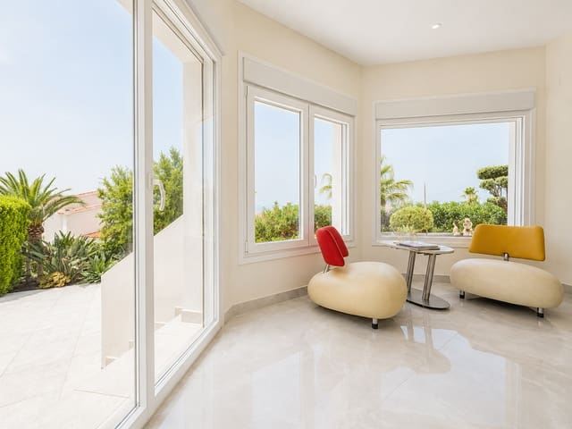 5 soverom Villa til salgs i Centro Urbano, Dénia med svømmebasseng - € 1 190 000 (Ref: 9970338)
