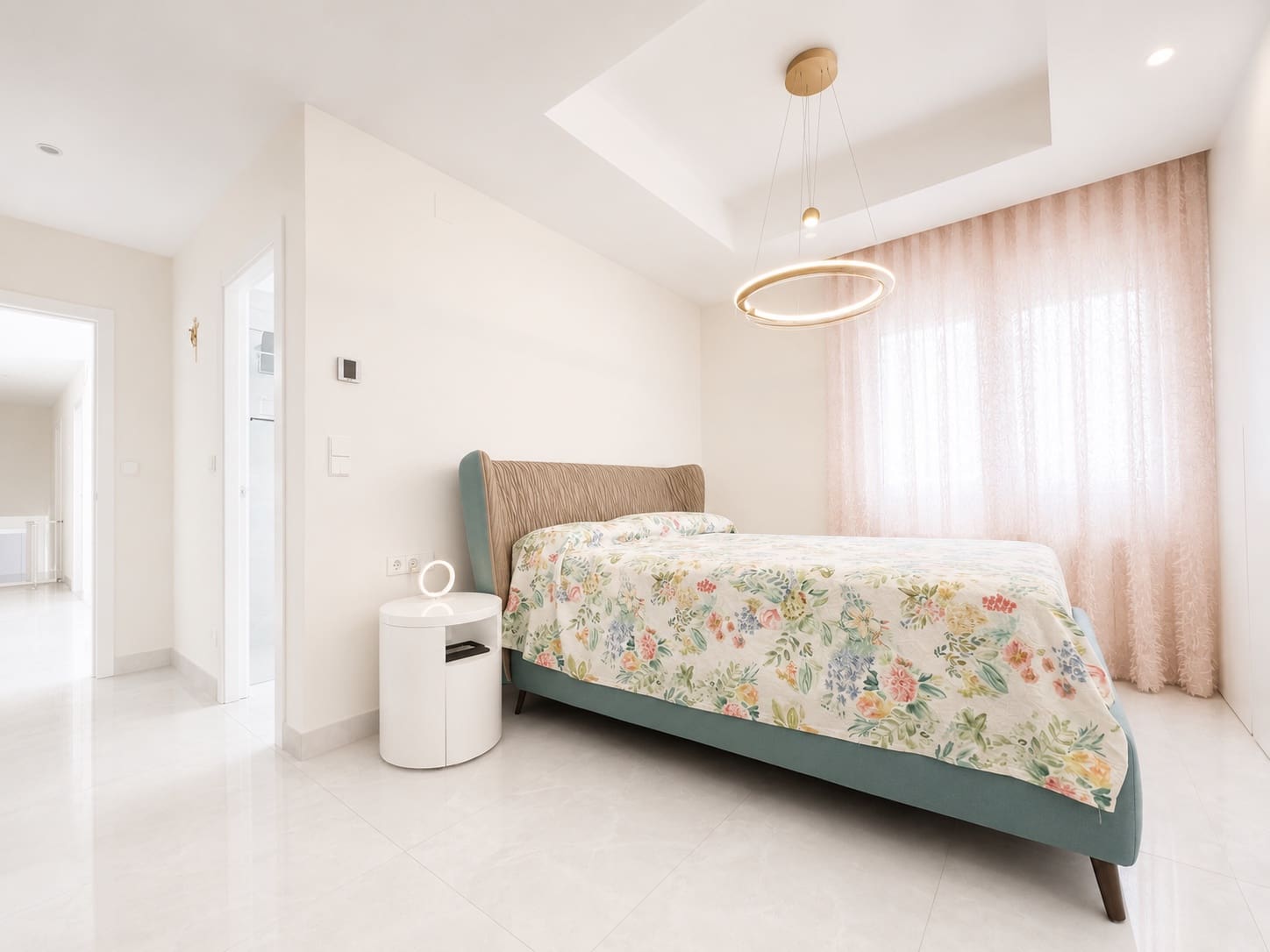 5 bedroom Villa for sale in Denia with pool - € 1,190,000 (Ref: 9970338)