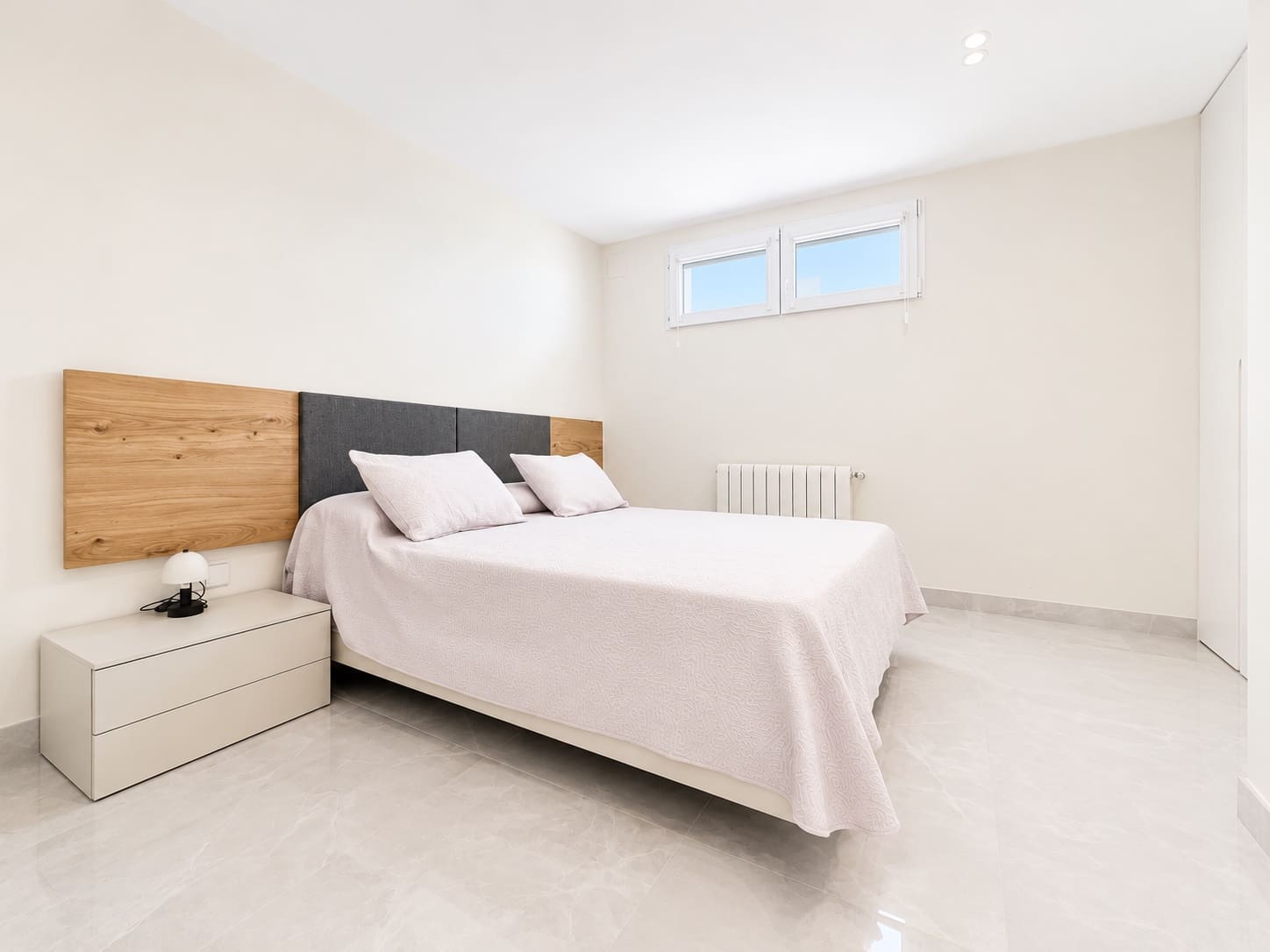 5 bedroom Villa for sale in Denia with pool - € 1,190,000 (Ref: 9970338)