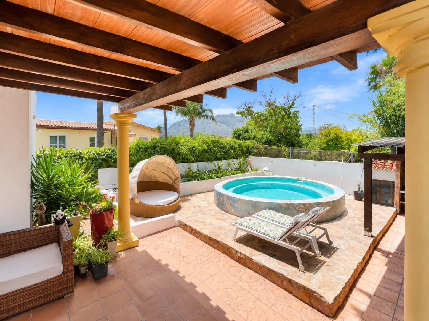 4 slaapkamer Villa te koop in Denia met zwembad - € 659.000 (Ref: 9982696)