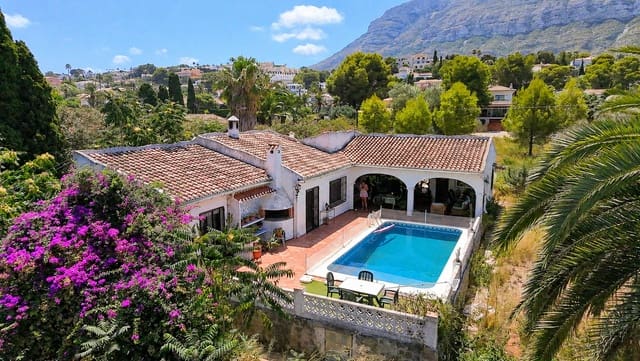 3 soverom Villa til salgs i Centro Urbano, Dénia med svømmebasseng - € 870 000 (Ref: 9986592)