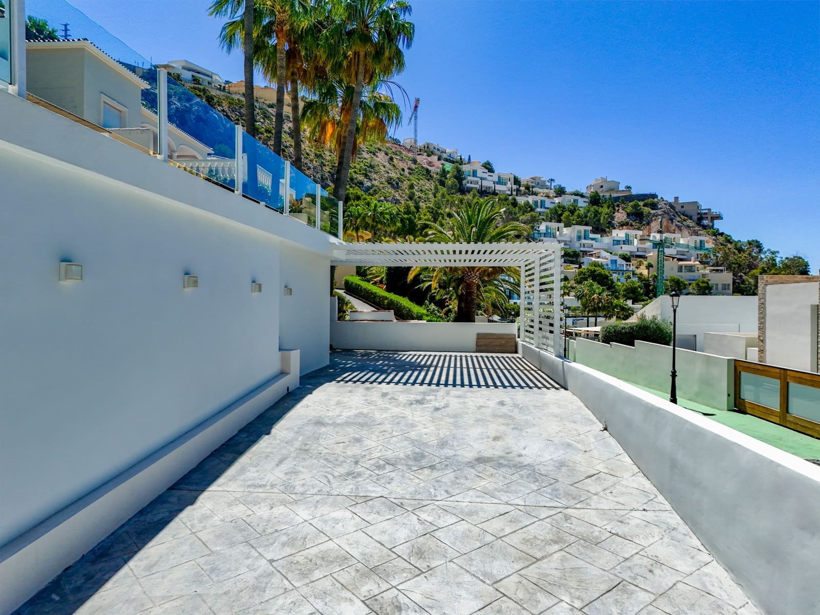 3 slaapkamer Villa te koop in Altea met zwembad - € 1.650.000 (Ref: 9990429)