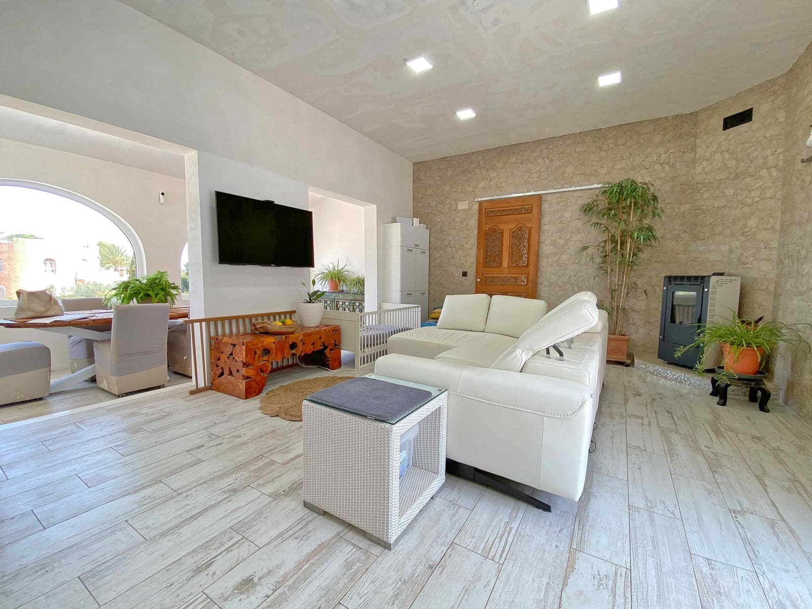 2 soverom Villa til salgs i Denia med svømmebasseng - € 679 000 (Ref: 9993969)