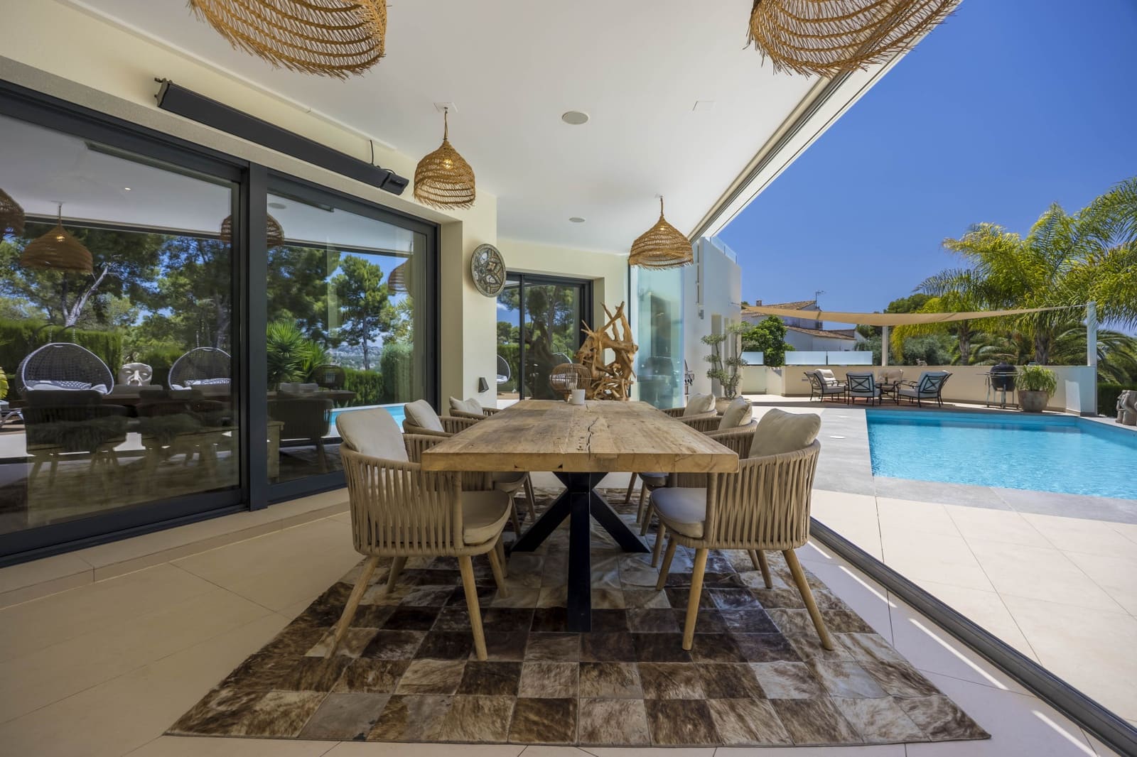 3 sovrum Villa till salu i Moraira med pool - 1 495 000 € (Ref: 9993970)
