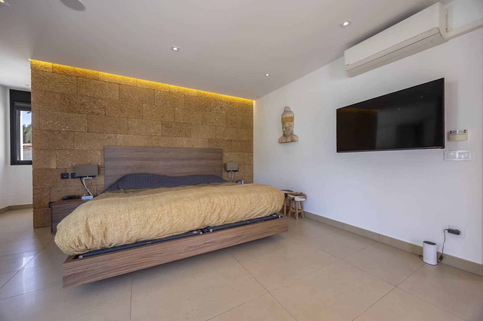 3 sovrum Villa till salu i Moraira med pool - 1 495 000 € (Ref: 9993970)
