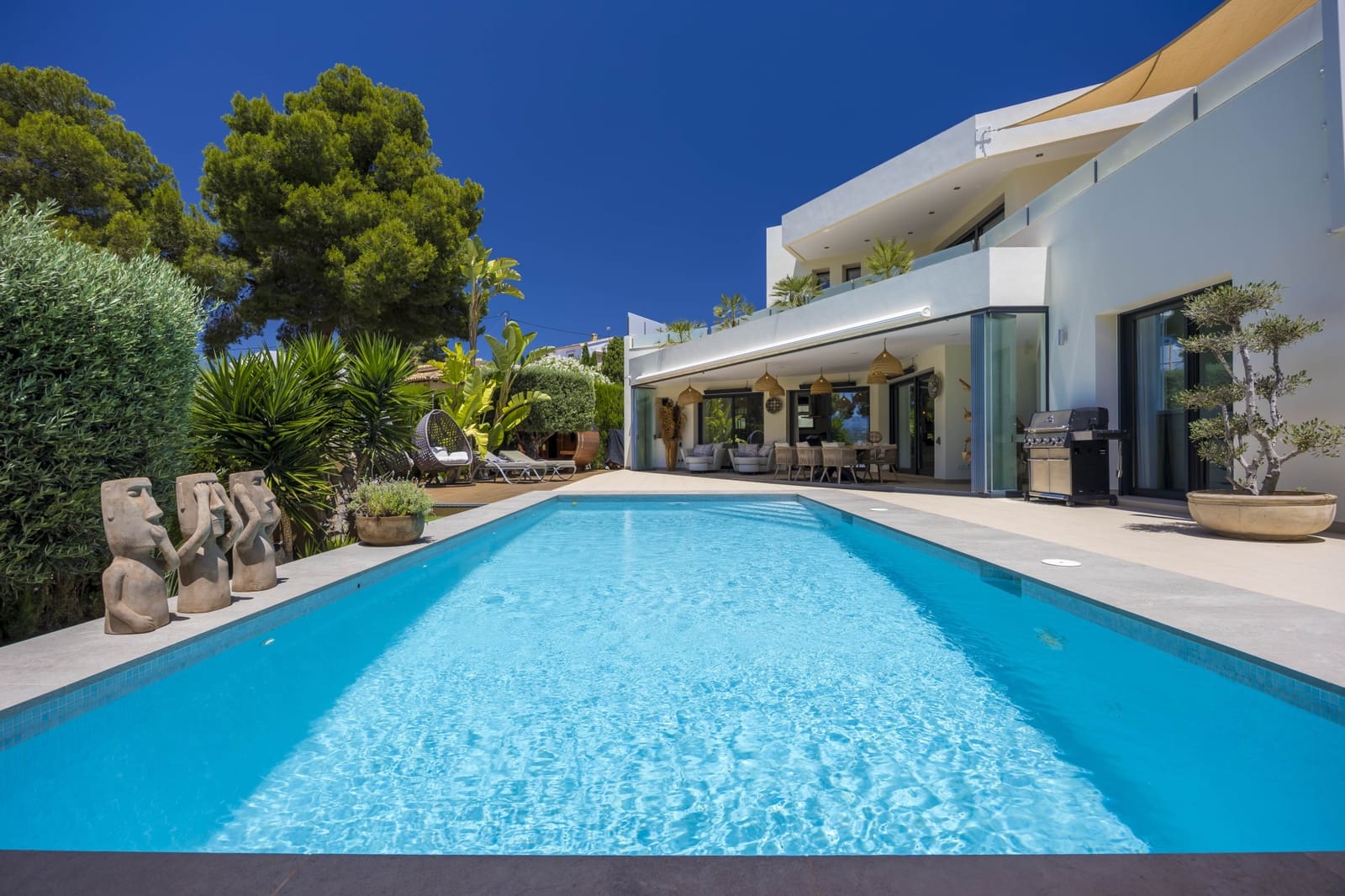 3 sovrum Villa till salu i Moraira med pool - 1 495 000 € (Ref: 9993970)