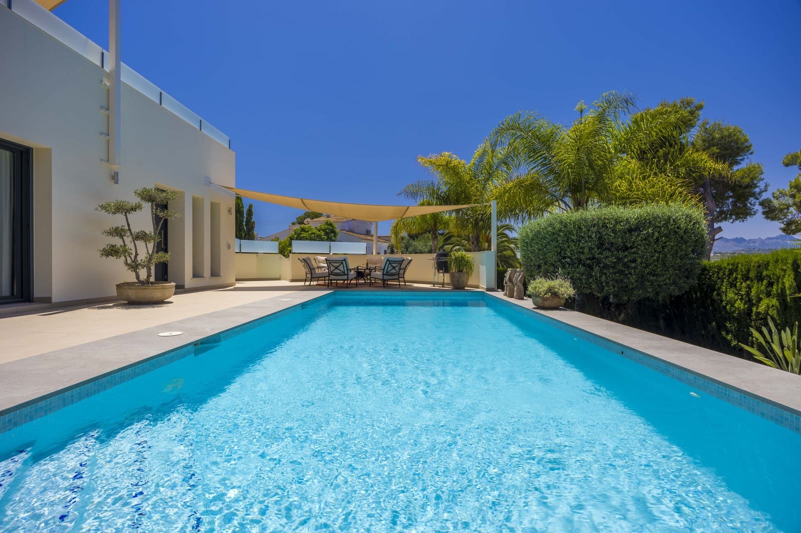 3 sovrum Villa till salu i Moraira med pool - 1 495 000 € (Ref: 9993970)
