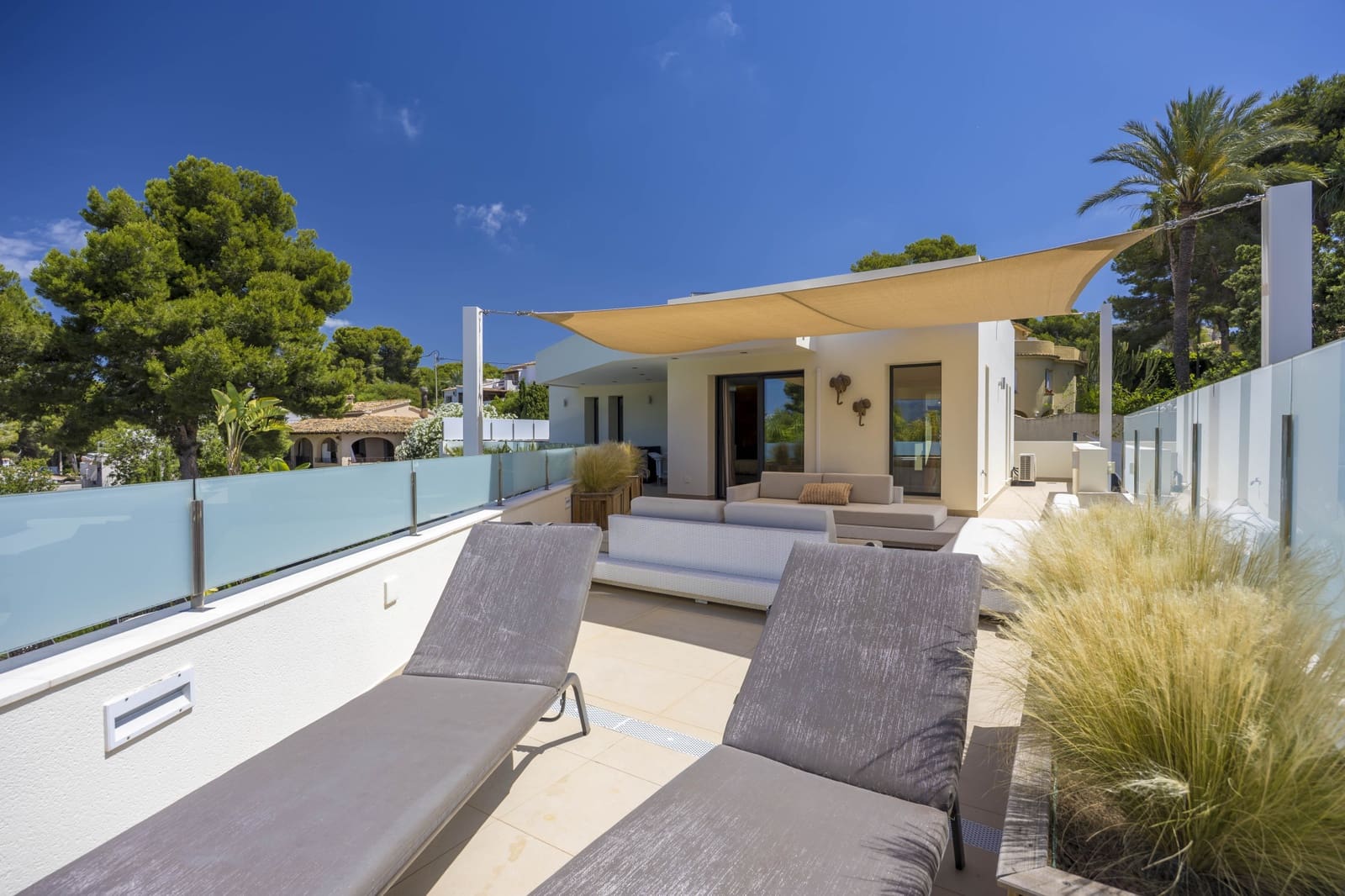 3 sovrum Villa till salu i Moraira med pool - 1 495 000 € (Ref: 9993970)