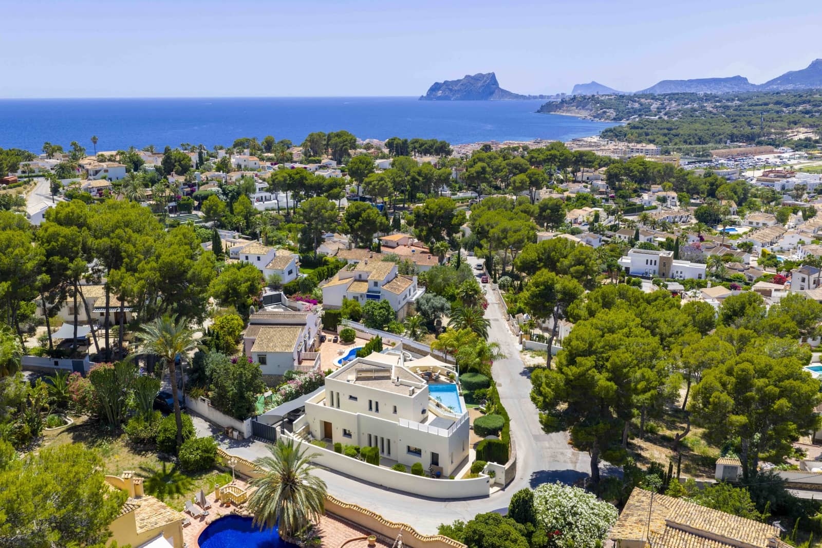 3 sovrum Villa till salu i Moraira med pool - 1 495 000 € (Ref: 9993970)