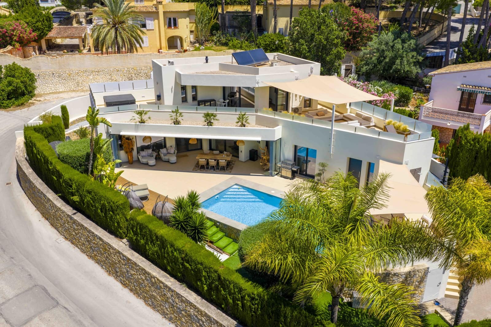 3 sovrum Villa till salu i Moraira med pool - 1 495 000 € (Ref: 9993970)