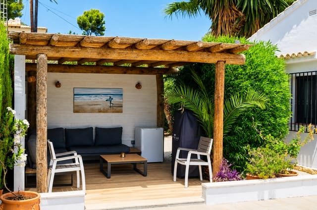 3 soverom Villa til salgs i Benissa med svømmebasseng - € 575 000 (Ref: 9996846)