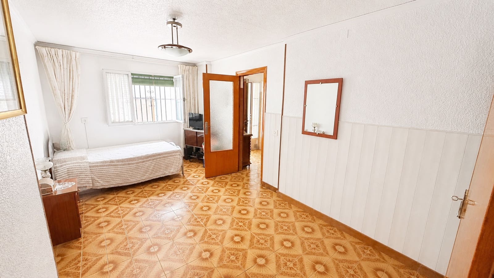 5 bedroom Townhouse for sale in Altea - € 348,000 (Ref: 9998508)