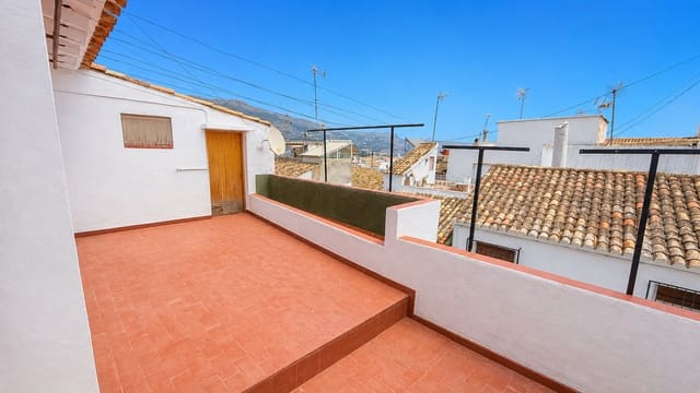 5 bedroom Townhouse for sale in Altea - € 348,000 (Ref: 9998508)