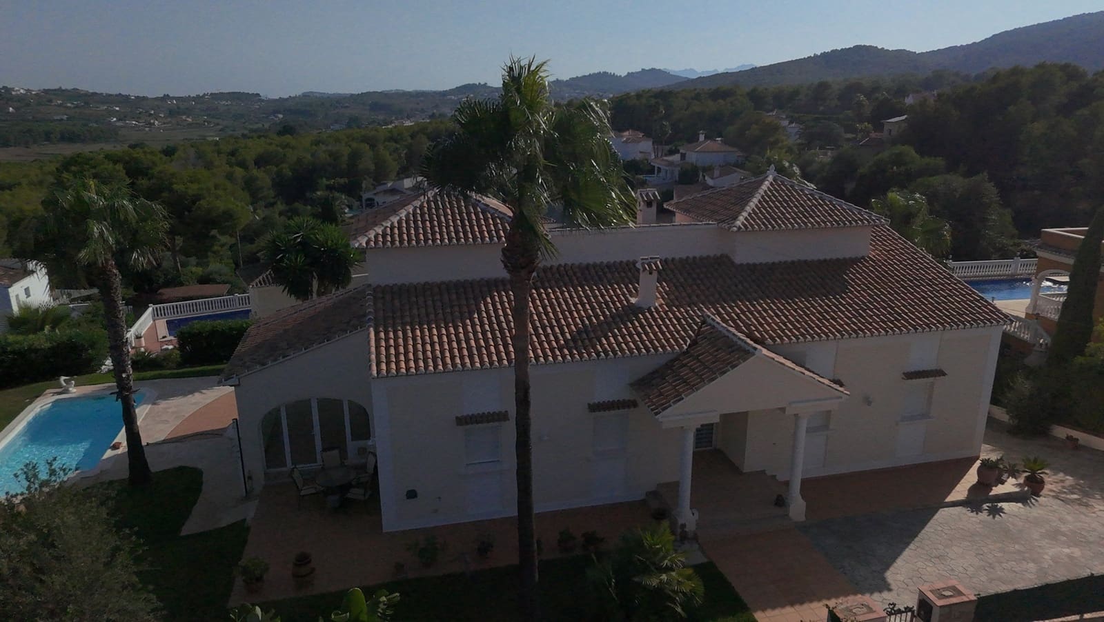 2 bedroom Villa for sale in Javea / Xabia with pool - € 990,000 (Ref: 9998509)