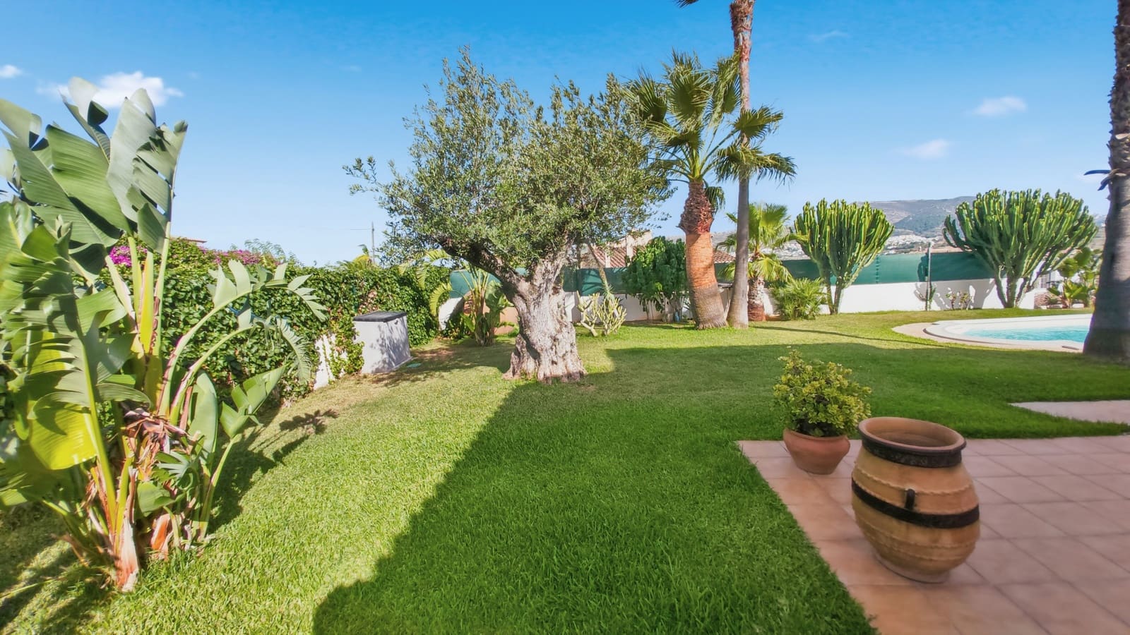 2 bedroom Villa for sale in Javea / Xabia with pool - € 990,000 (Ref: 9998509)