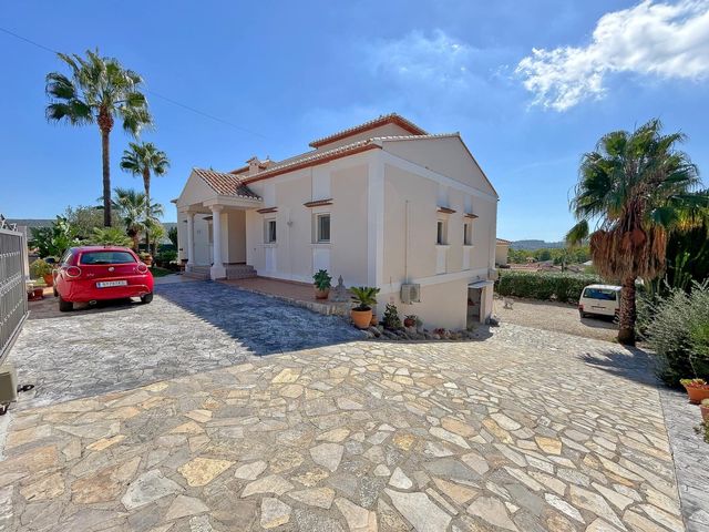 3 sovrum Villa till salu i Javea / Xàbia med pool garage - 895 000 € (Ref: 9998509)
