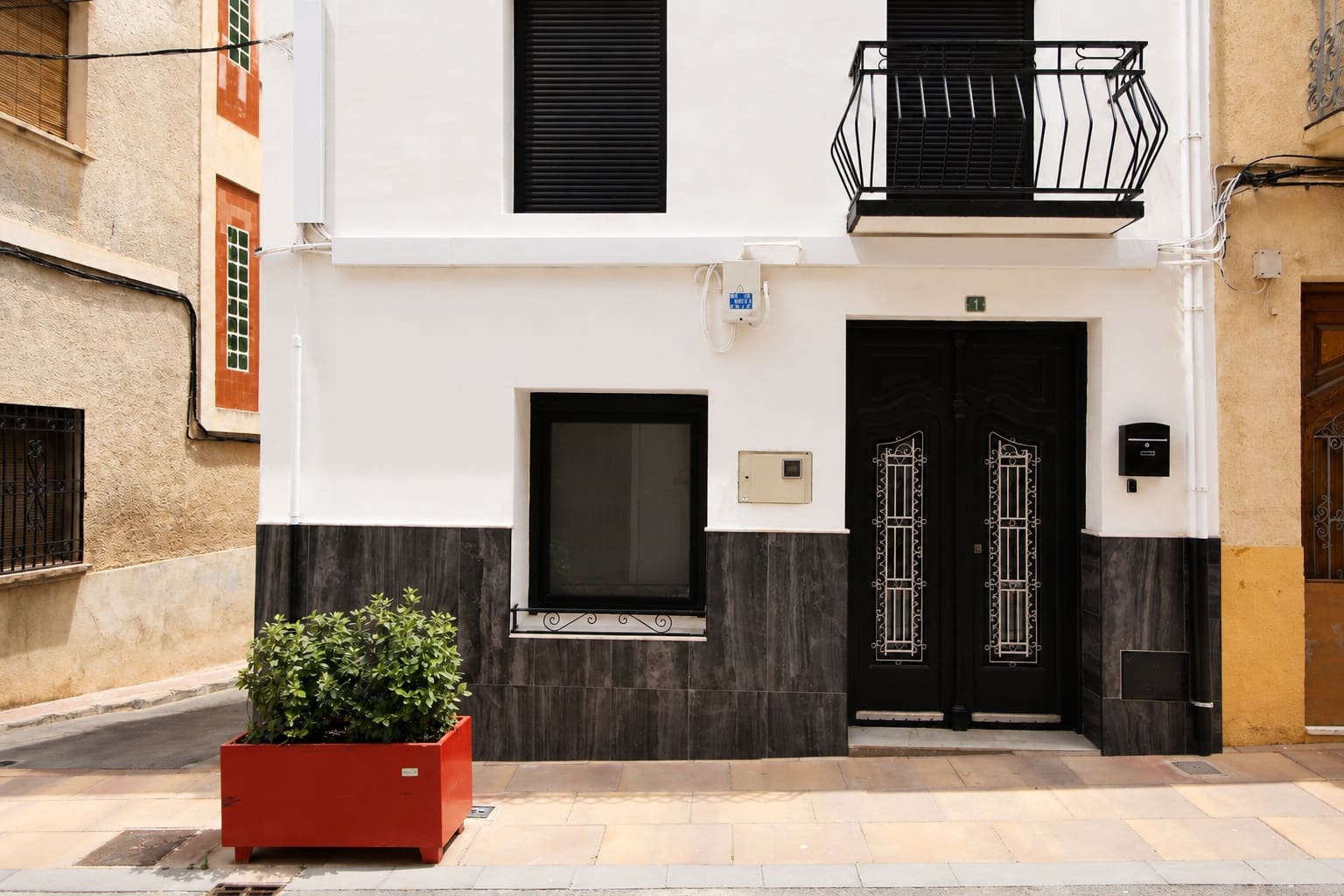 4 bedroom Townhouse for sale in Benitachell / Benitatxell - € 435,000 (Ref: 9999575)