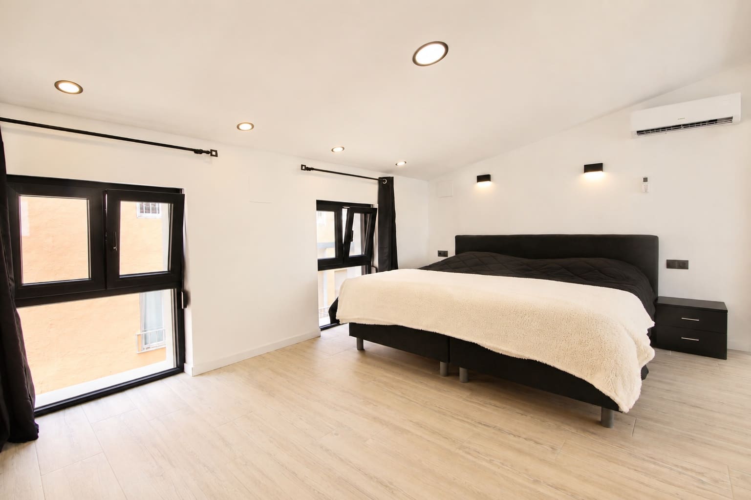 4 bedroom Townhouse for sale in Benitachell / Benitatxell - € 435,000 (Ref: 9999575)