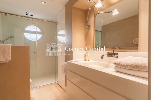 Apartamento de 2 habitaciones en Castell-Platja d'Aro en venta con piscina garaje - 1.200.000 € (Ref: 10005320)
