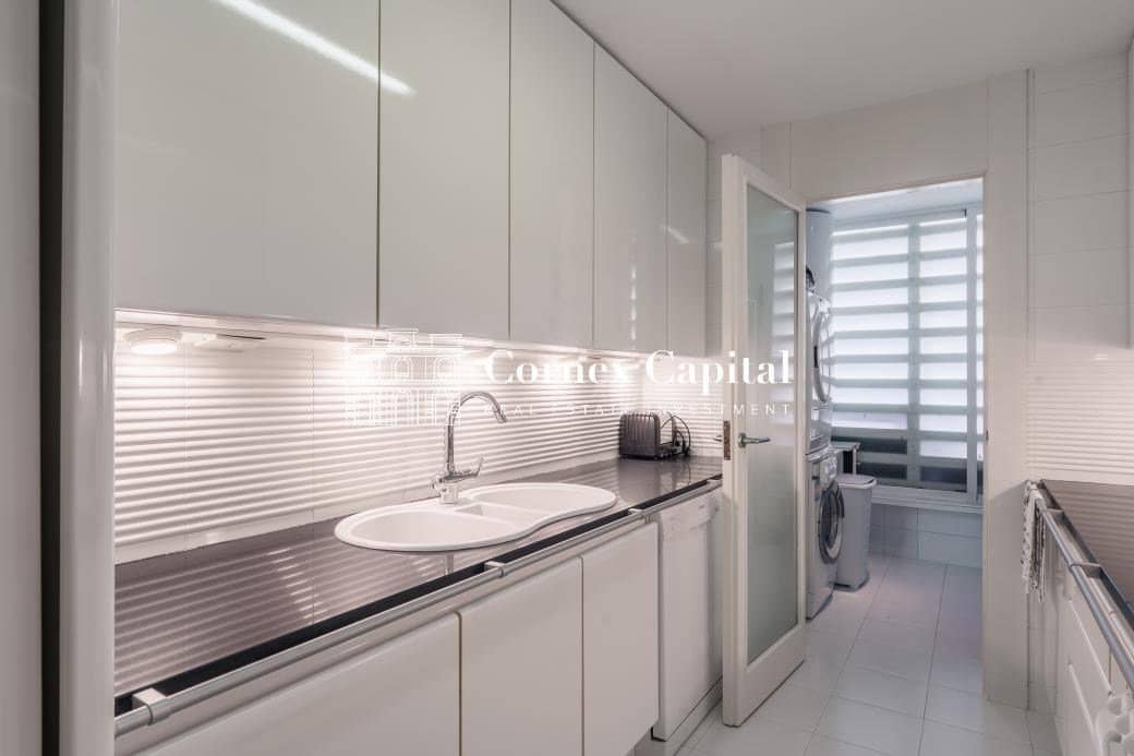 2 chambre Appartement à vendre à Platja d'Aro avec piscine garage - 1 200 000 € (Ref: 10005320)