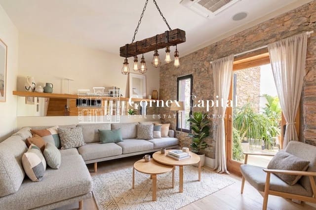 5 bedroom Terraced Villa for sale in Albons with pool garage - € 675,000 (Ref: 10005321)
