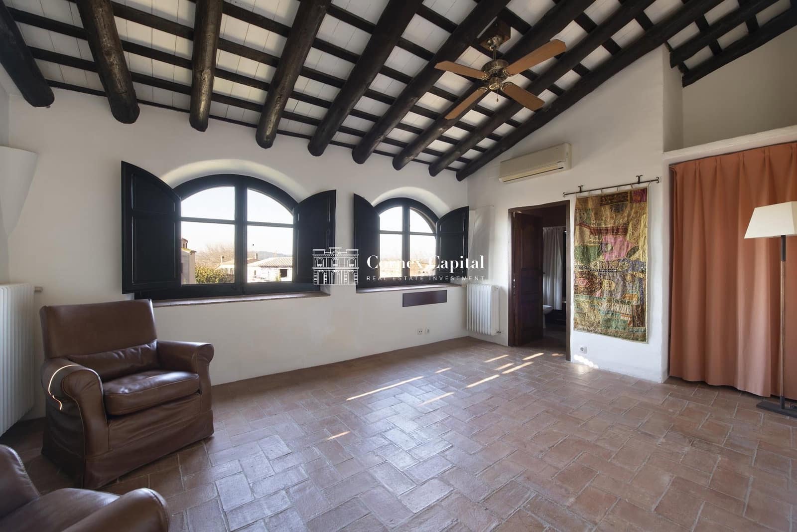 10 bedroom Finca/Country House for sale in Fonolleres with pool garage - € 3,400,000 (Ref: 10038118)