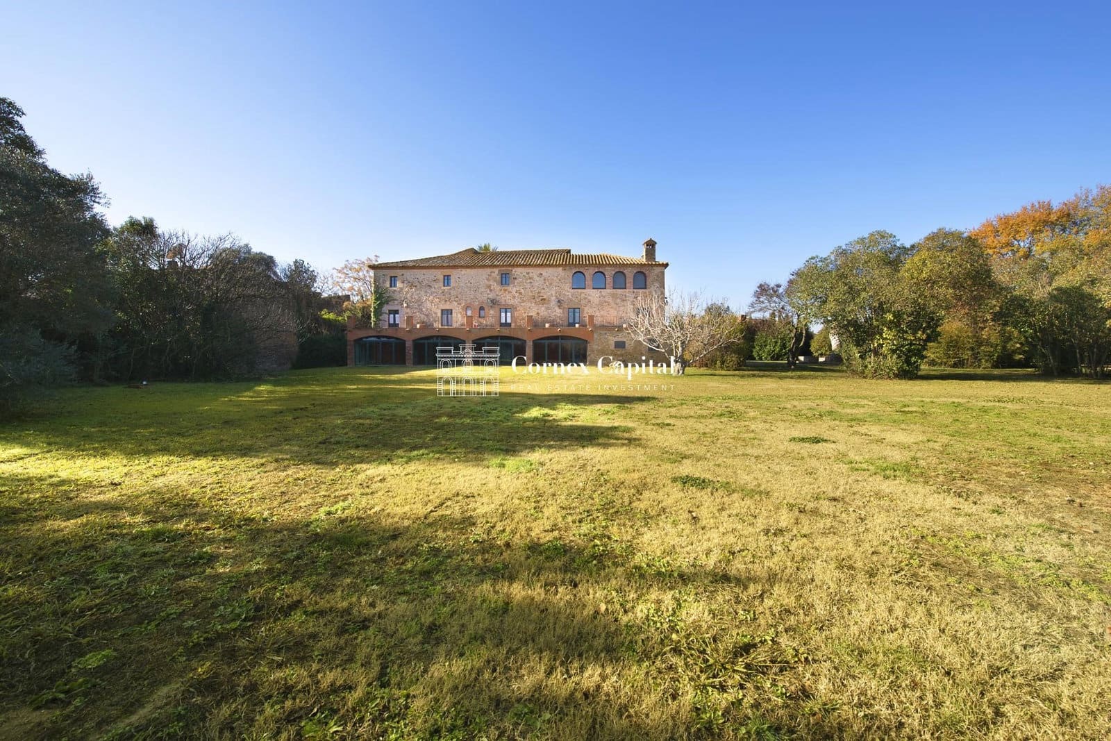 10 bedroom Finca/Country House for sale in Fonolleres with pool garage - € 3,400,000 (Ref: 10038118)