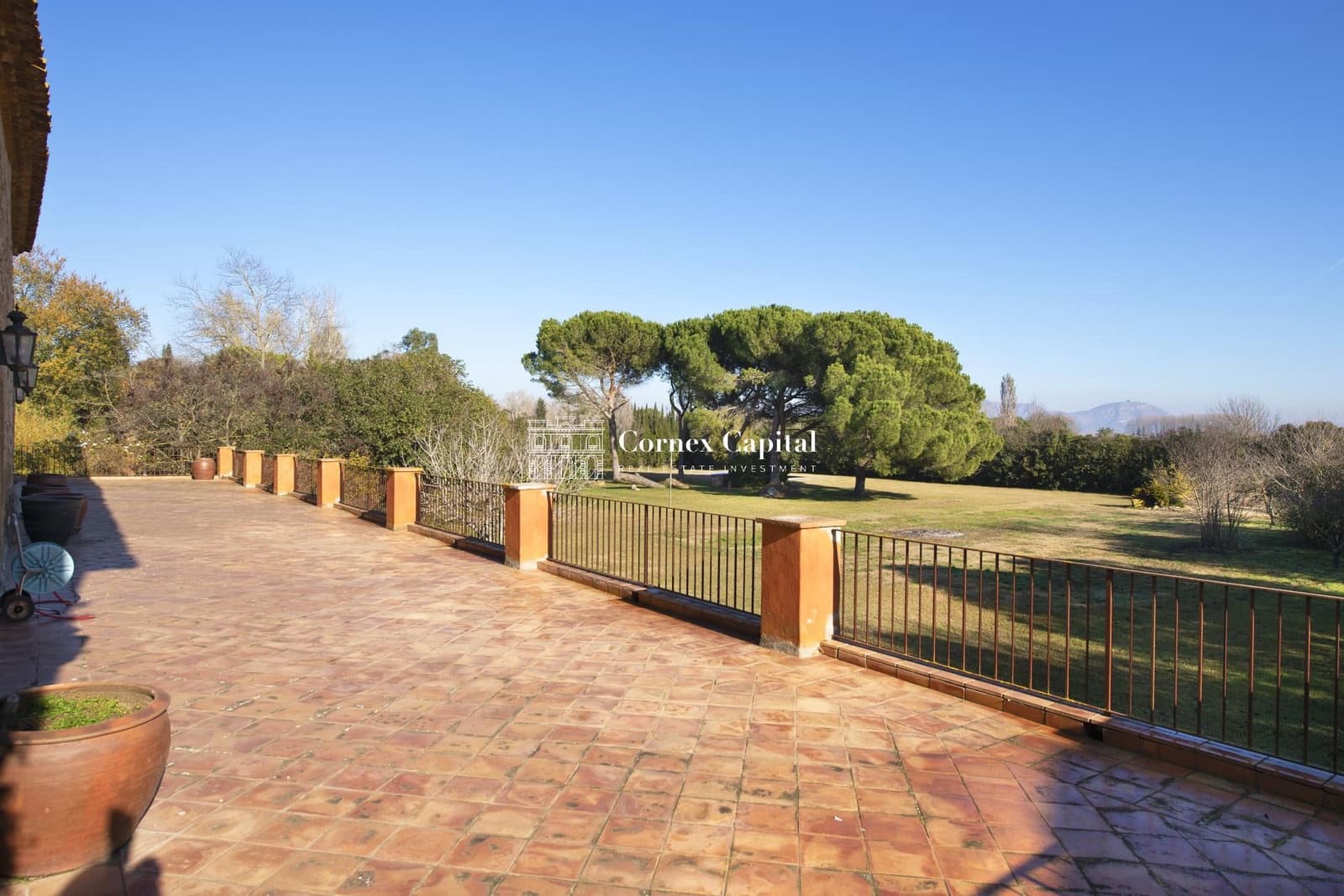 10 bedroom Finca/Country House for sale in Fonolleres with pool garage - € 3,400,000 (Ref: 10038118)