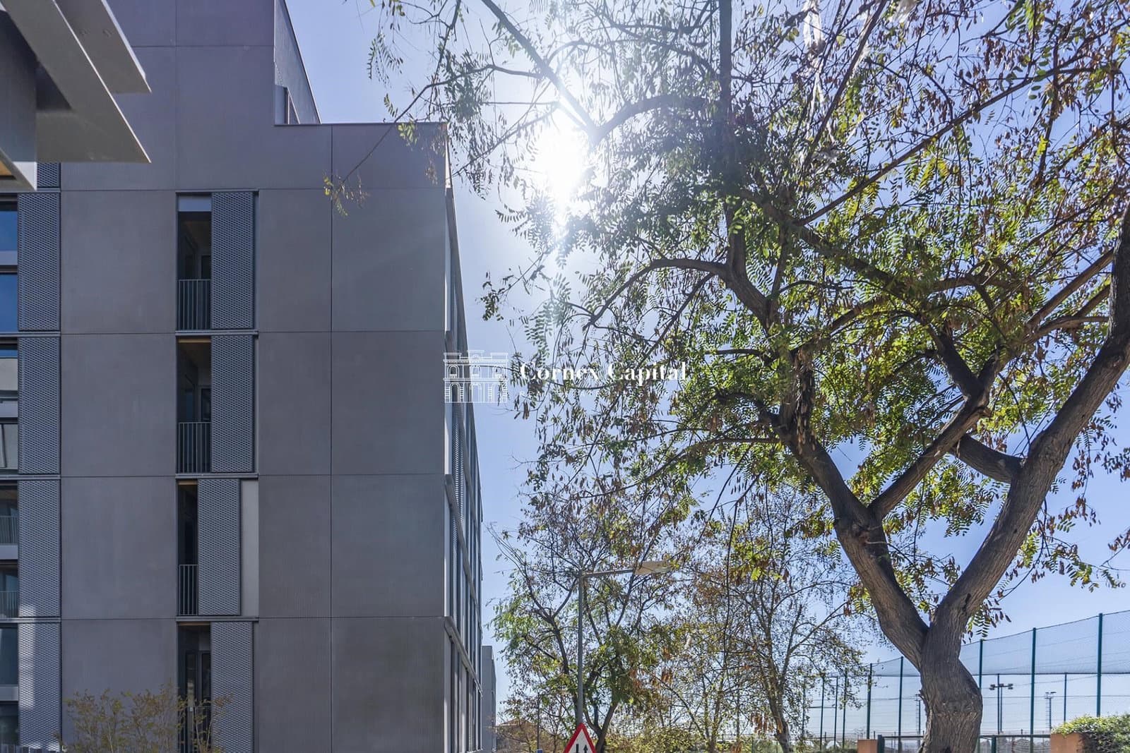3 soverom Leilighet til salgs i Barcelona by med svømmebasseng garasje - € 1 476 000 (Ref: 10044742)