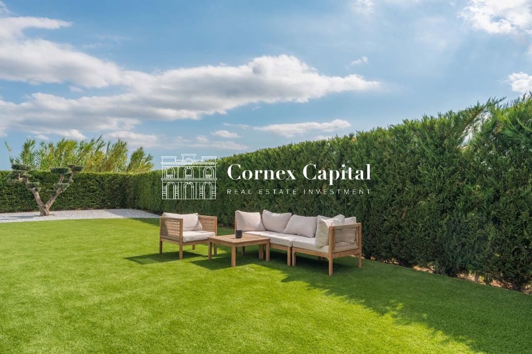 Chalet de 4 habitaciones en Navata en venta con piscina garaje - 1.460.000 € (Ref: 10044743)