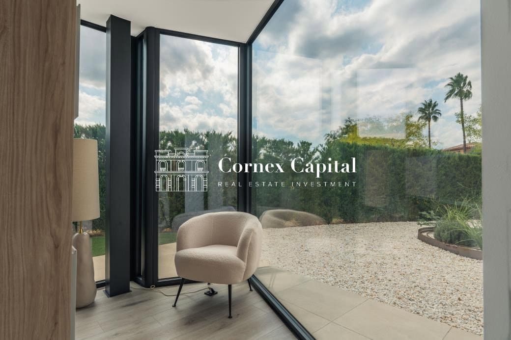 Chalet de 4 habitaciones en Navata en venta con piscina garaje - 1.460.000 € (Ref: 10044743)