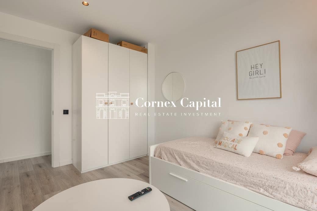 Chalet de 4 habitaciones en Navata en venta con piscina garaje - 1.460.000 € (Ref: 10044743)
