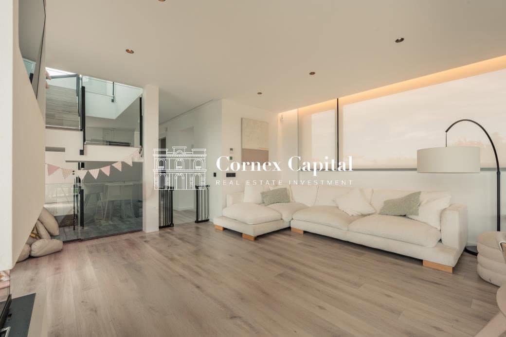Chalet de 4 habitaciones en Navata en venta con piscina garaje - 1.460.000 € (Ref: 10044743)