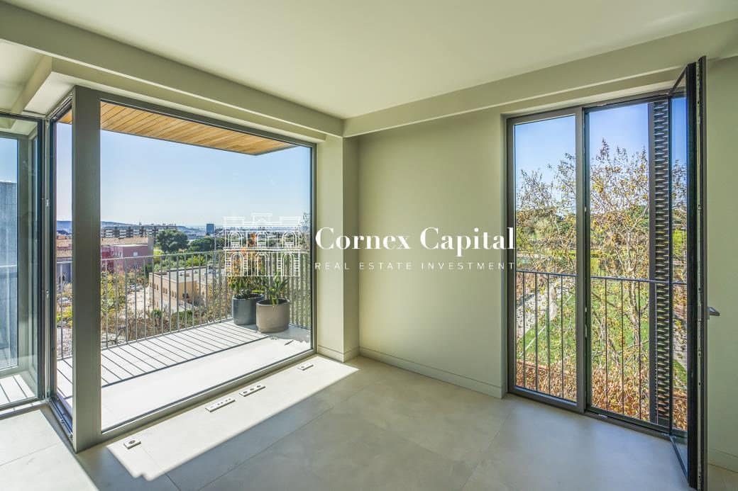 4 makuuhuone Huoneisto myytävänä paikassa Barcelona kaupunki mukana uima-altaan 
autotalli - 2 495 000 € (Ref: 10091535)