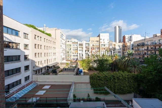 3 quarto Apartamento para arrendar em L'Antiga Esquerra de L'Eixample, Barcelona cidade - 2 800 € (Ref: 10091537)