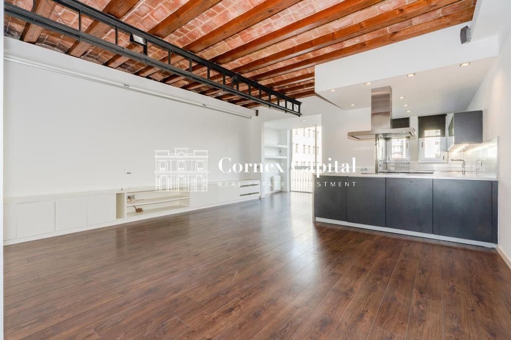 3 quarto Apartamento para arrendar em Barcelona cidade - 2 800 € (Ref: 10091537)