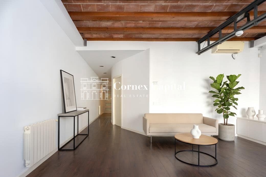 3 quarto Apartamento para arrendar em Barcelona cidade - 2 800 € (Ref: 10091537)