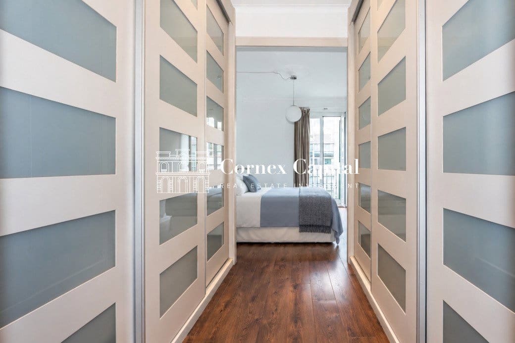 3 quarto Apartamento para arrendar em Barcelona cidade - 2 800 € (Ref: 10091537)